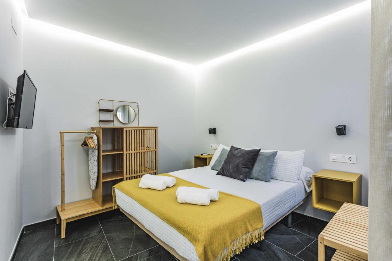 Central Suites *